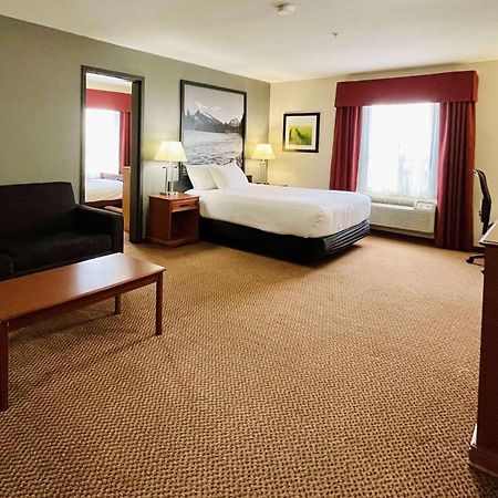 Super 8 By Wyndham Grande Prairie Hotel Kültér fotó