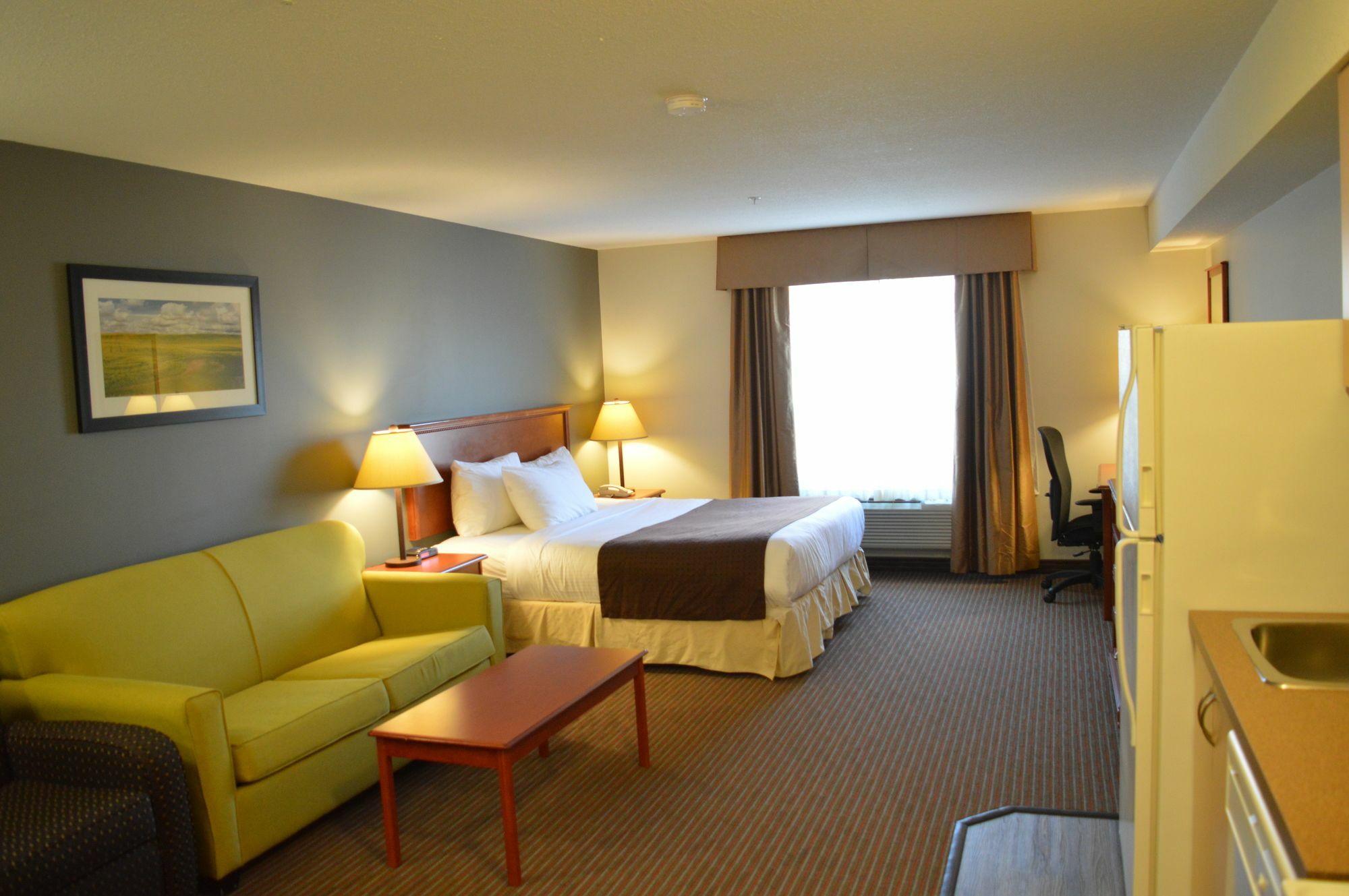 Super 8 By Wyndham Grande Prairie Hotel Kültér fotó