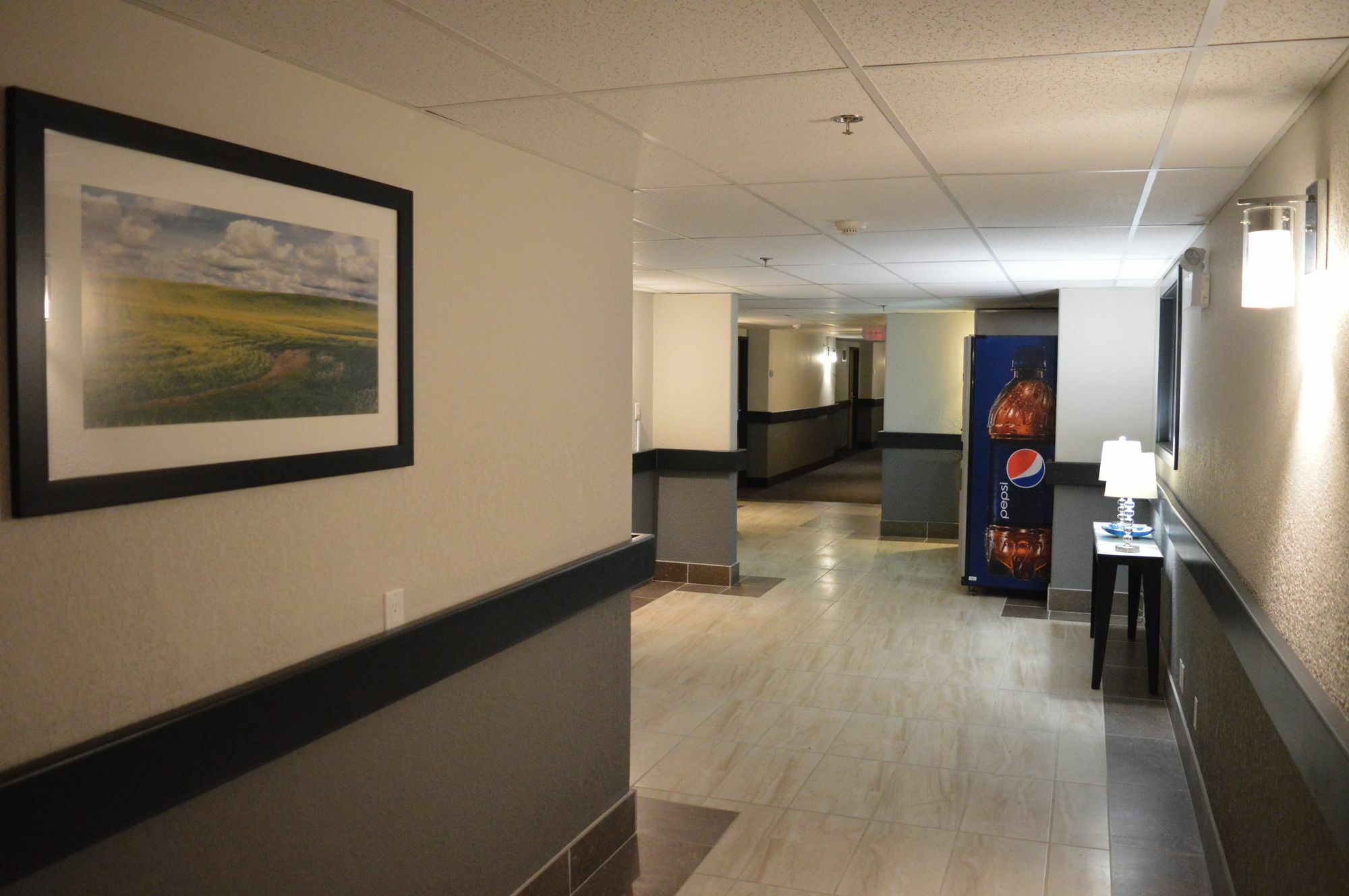 Super 8 By Wyndham Grande Prairie Hotel Kültér fotó